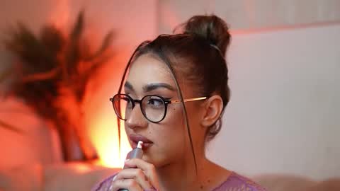  Aileen  online show from 03.26.26