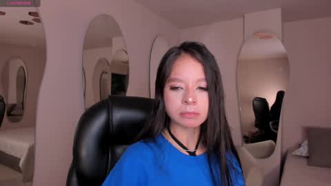 Snapshot of aileenvega chatting on 01.12.25 AILEEN VEGA online show from 01.12.25