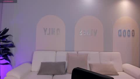 Snapshot of aileenvega chatting on 02.27.25 AILEEN VEGA online show from 02.27.25