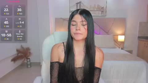 aili_queens online show from 08.06.26