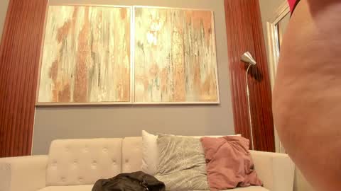  Ainhoa  online show from 05.05.26