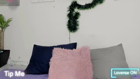 Ainoa  online show from 12.02.25