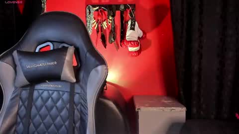 Snapshot of airam_wone chatting on 06.17.26 Airam online show from 06.17.26