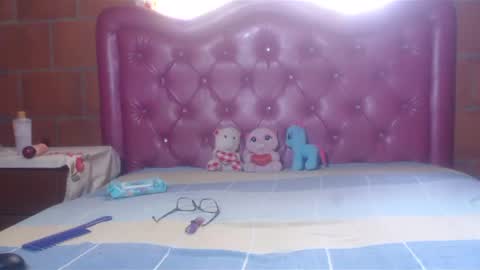 aisha koswell3 online show from 02.16.25