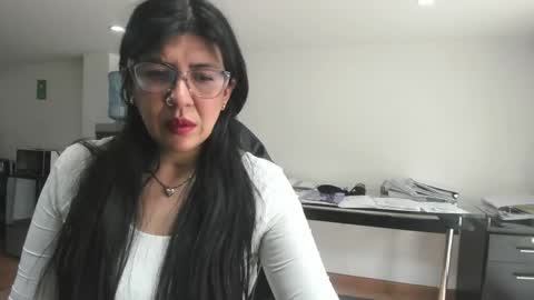 Snapshot of aisha_latina chatting on 05.08.26 Katie online show from 05.08.26