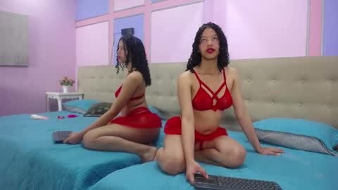 Aisha Noir online show from 10.07.25