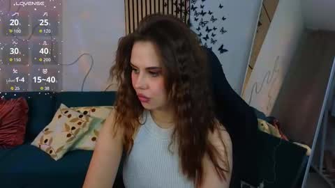 Aisha online show from 11.20.25