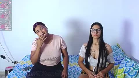 aisha_stacey0410 online show from 11.12.25