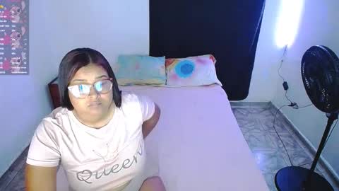 aisha_stacey0410 online show from 12.14.25