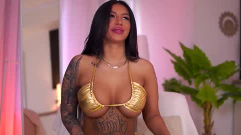 Snapshot of aishaadevoe chatting on 02.05.26 Maddy online show from 02.05.26