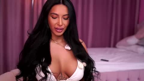 Snapshot of aishaadevoe chatting on 03.18.26 Maddy online show from 03.18.26