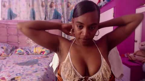 Aisha online show from 12.17.25