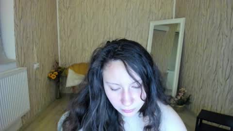 Snapshot of aisharouhi chatting on 02.23.25 Aisha online show from 02.23.25