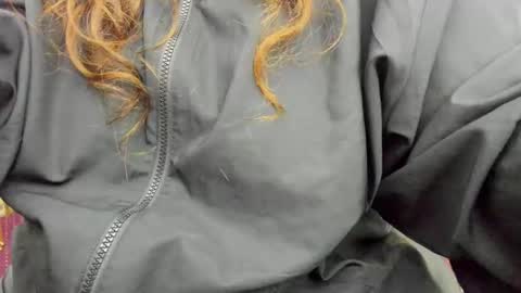 Aisha online show from 11.10.25