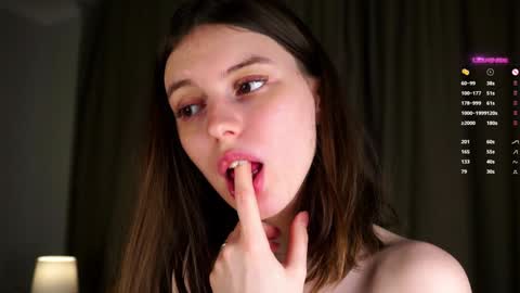 Snapshot of aislyfarran chatting on 01.17.25 Aliza online show from 01.17.25