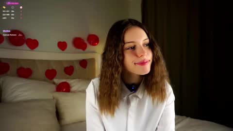 Snapshot of aislyfarran chatting on 02.16.25 Aliza online show from 02.16.25