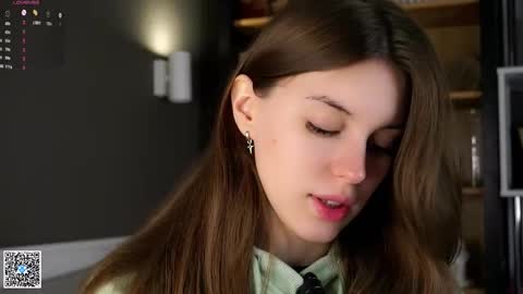 Snapshot of aislyfarran chatting on 10.01.25 Aliza online show from 10.01.25