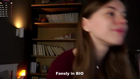 Snapshot of aislyfarran chatting on 11.01.25 Aliza online show from 11.01.25