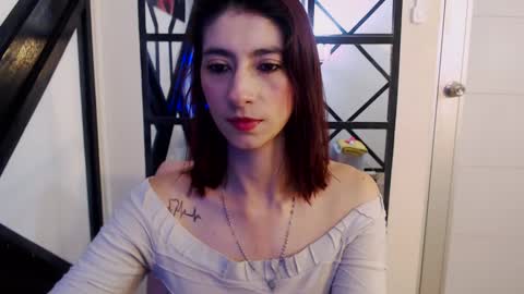 Snapshot of aitana_ag chatting on 09.30.25 Aitana online show from 09.30.25