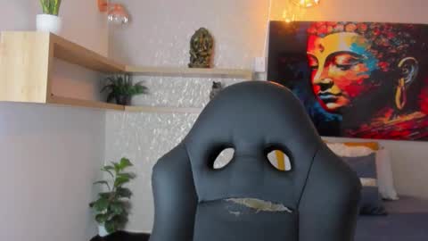 little aitana  online show from 01.16.26