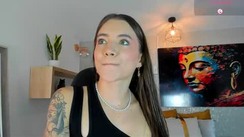 Snapshot of aitana_baker_ chatting on 06.18.26 little aitana online show from 06.18.26