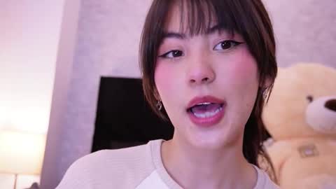 Aitana Jhons online show from 10.24.25