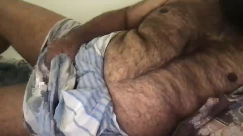Snapshot of ajeeb_najeeb chatting on 01.23.25 BigHairyGuy online show from 01.23.25