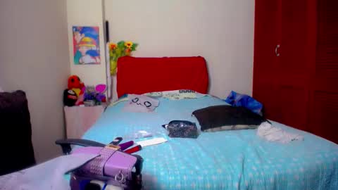 Akai Kraz  online show from 02.14.26