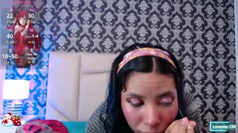 A K A N E  U W U online show from 12.19.24