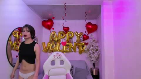 Azaka  online show from 02.15.25