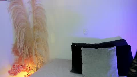 Snapshot of akemi__ chatting on 05.20.26 Abby Angel online show from 05.20.26
