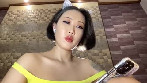 Akemi online show from 12.02.24