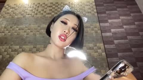 Akemi online show from 01.13.25