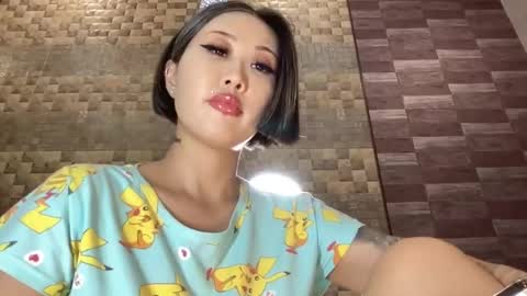 Akemi online show from 01.27.25