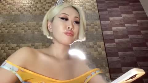 Akemi online show from 03.09.25