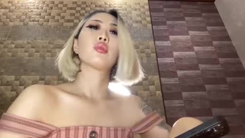 Akemi online show from 09.13.25