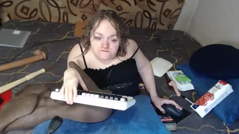 Snapshot of akindmodel chatting on 02.28.25 Natalie online show from 02.28.25