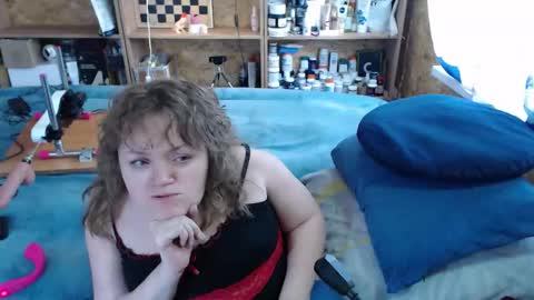 Snapshot of akindmodel chatting on 10.03.25 Natalie online show from 10.03.25