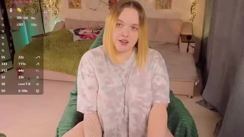 Aki online show from 10.04.25