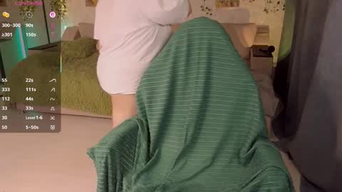 Aki online show from 10.24.25