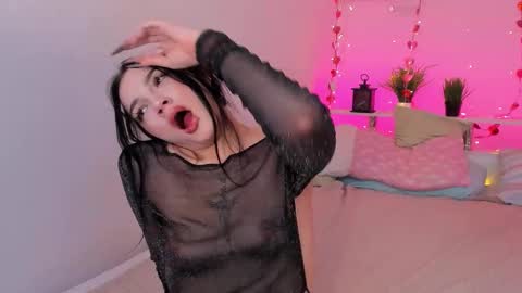  Akira please help me get my first 50 thumps up online show from 09.12.25