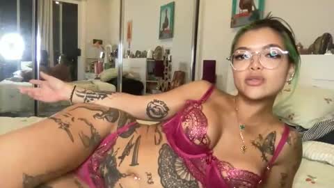 Akira Zay online show from 02.02.26