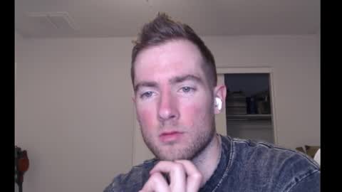 Snapshot of al3xzanderth3gr3at chatting on 03.13.26 Alex online show from 03.13.26