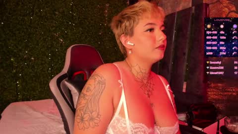 Snapshot of ala_rasi_ chatting on 12.01.24 Alarasi online show from 12.01.24