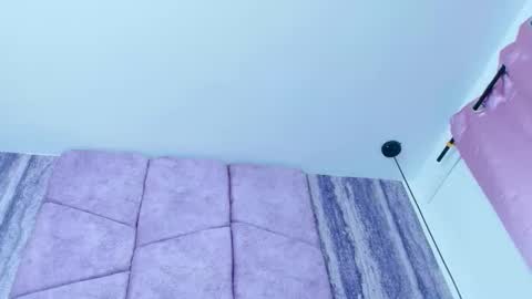 Snapshot of alahiaevansz chatting on 02.20.26 AlahiaEvansz online show from 02.20.26