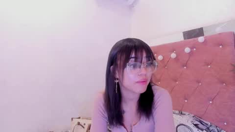 Snapshot of alaia2_ chatting on 05.09.26 Alaia2 online show from 05.09.26