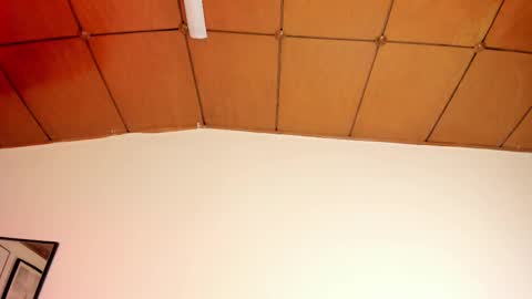 Snapshot of alaia_carter chatting on 09.11.25 Alaia Carter online show from 09.11.25