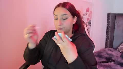 Snapshot of alaia_carter chatting on 10.17.25 Alaia Carter online show from 10.17.25