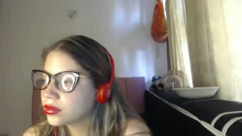 Snapshot of alaina_blessed chatting on 05.05.26 alaina_blessed online show from 05.05.26