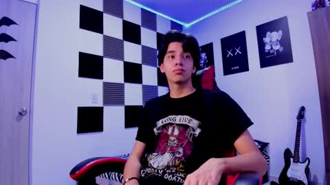 Alan Boy online show from 11.07.25